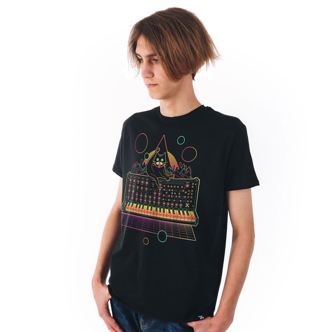 Men's T-shirt "Cat on Synthesizer", Black, M